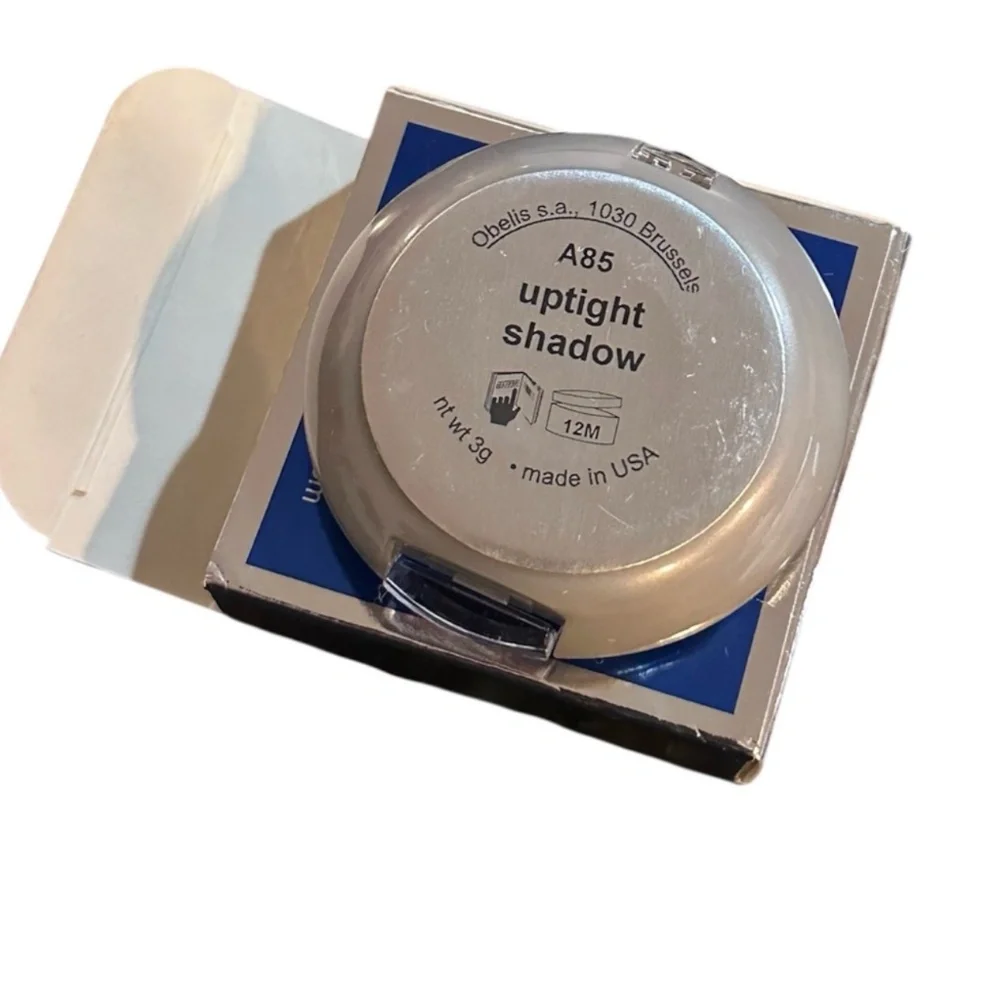 Michael Marcus blush in shade uptight shadow NEW